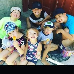 Meet your Posher, Lorri anne